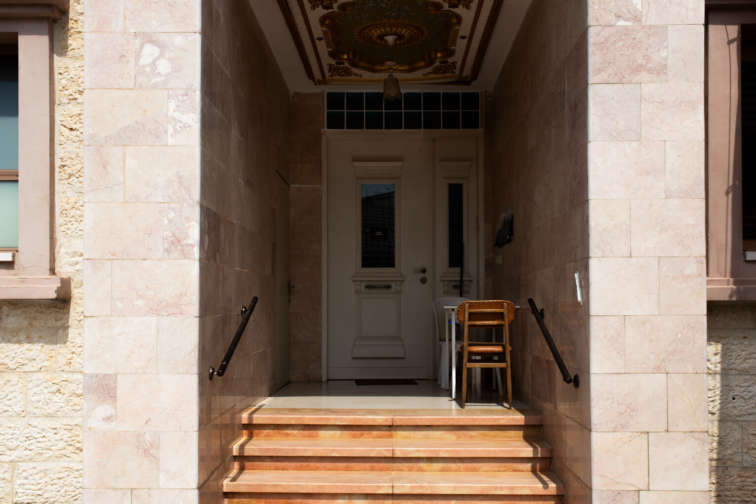 הזיות אצל שפויים בדעתם - 7 - אלישבע גברא