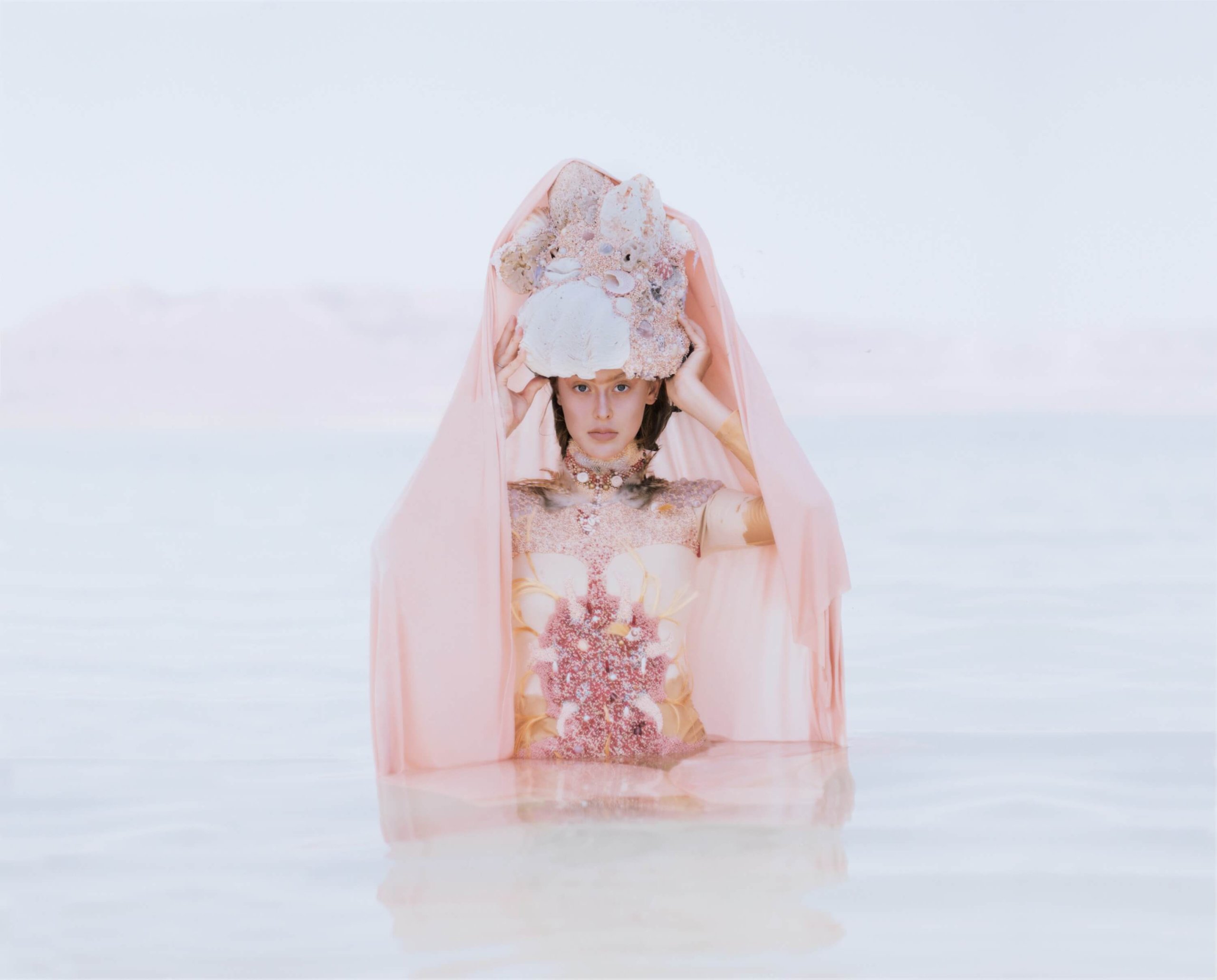 Fishing at the dead sea, helmet, rocks, beads, seashells, hair, feathers, 2018, Courtesy of Sumer